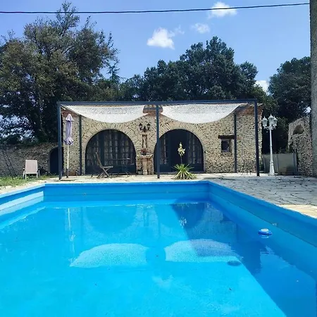 Petite Maison Independante Tatil Evi *